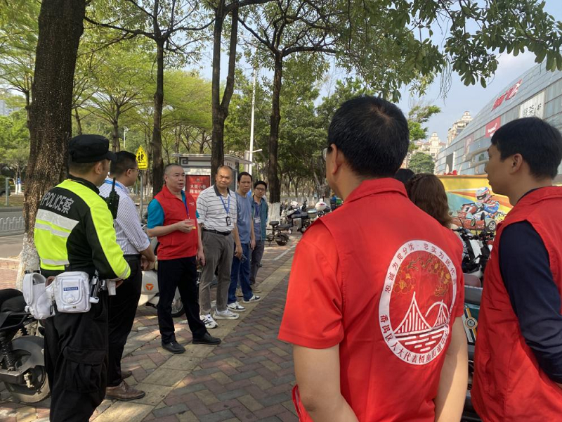人大代表聚焦电动自行车停放管理，为城市交通“疏堵”
