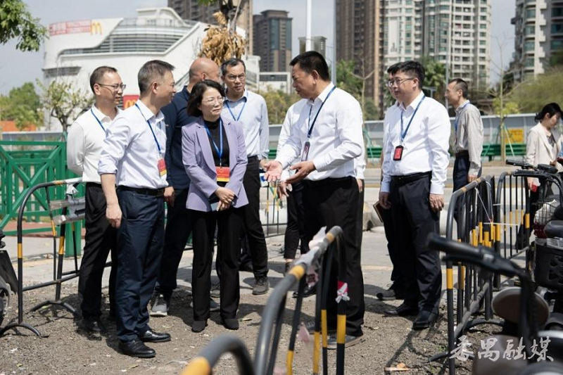“把脉开方”巩固地铁站口治理成效 区人大常委会开展专题调研